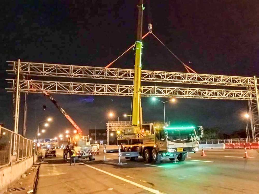 บริการให้เช่ารถเครน