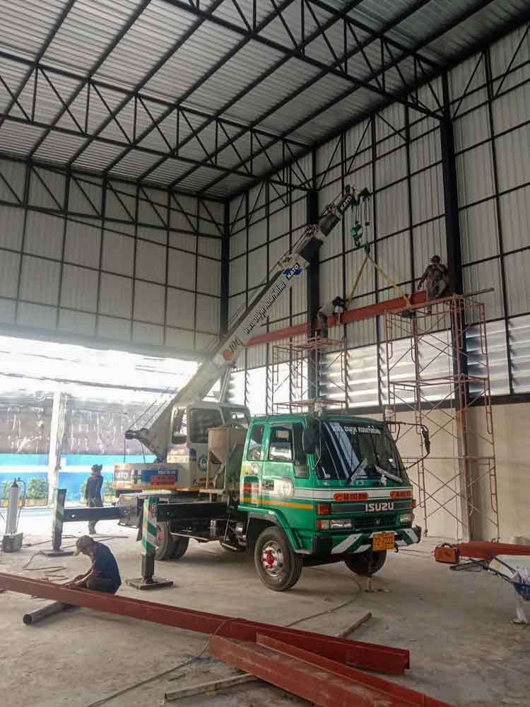 บริการให้เช่ารถเครน